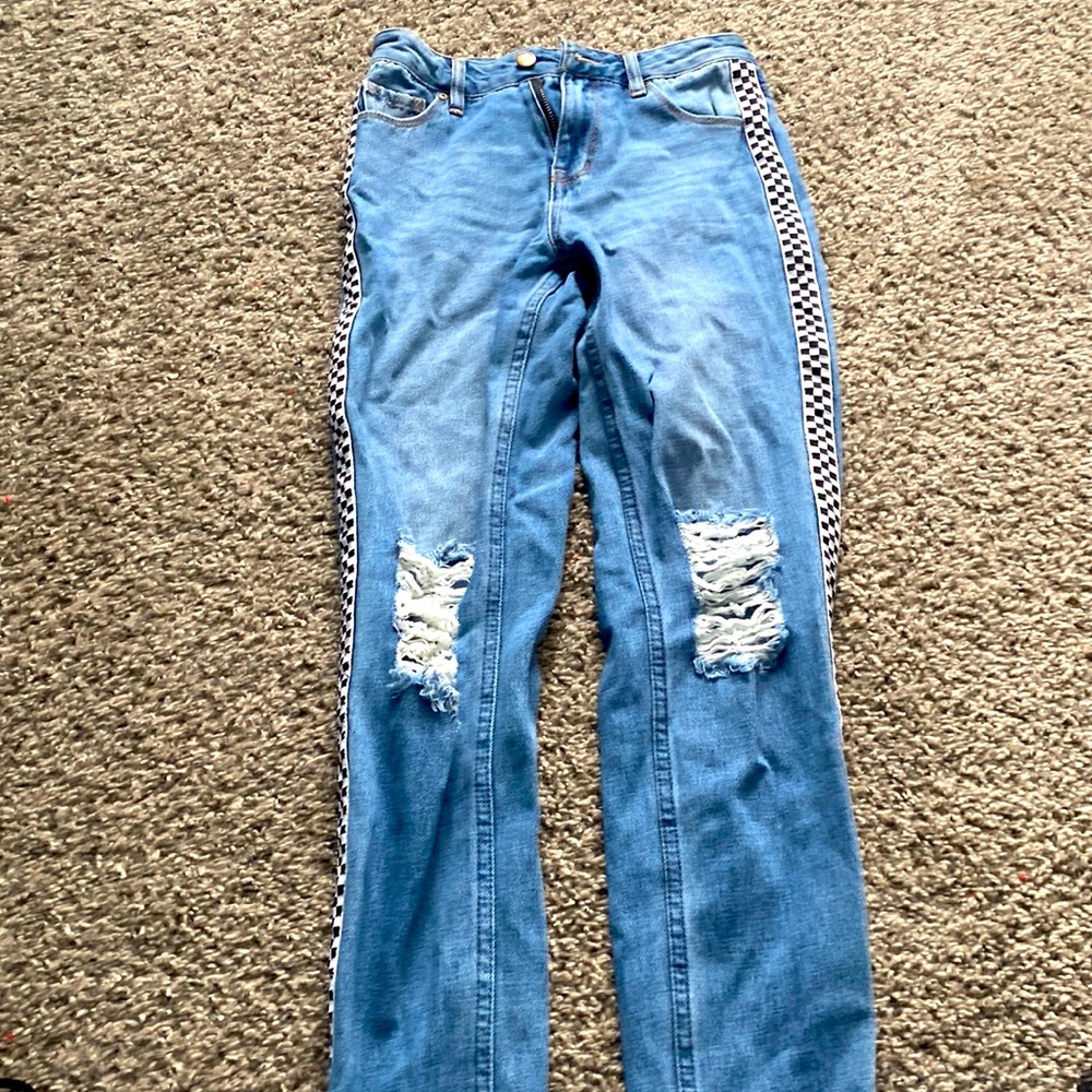 Light washed ripped jeans with checkered on side size 1